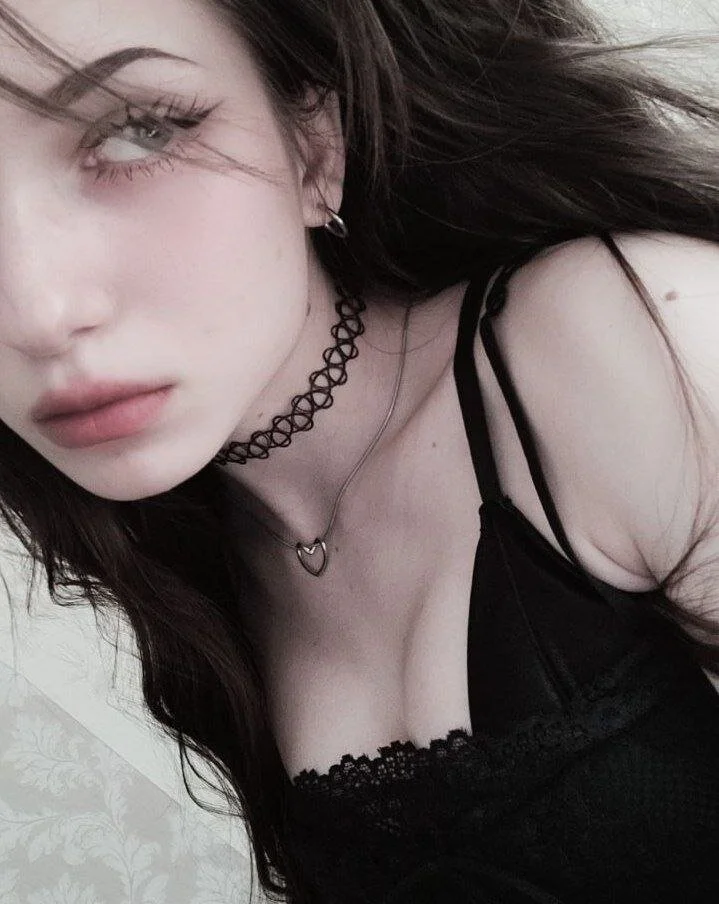 XXX Porn Photo of Nude Kissaieksis 6