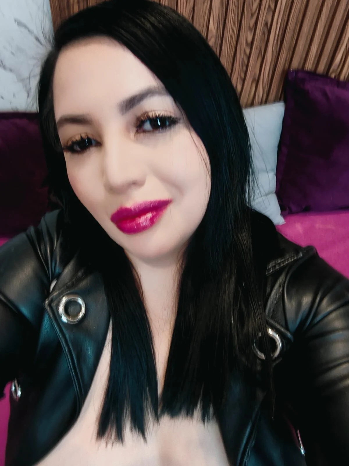 XXX Porn Photo of Nude Nahomi_rosse 11
