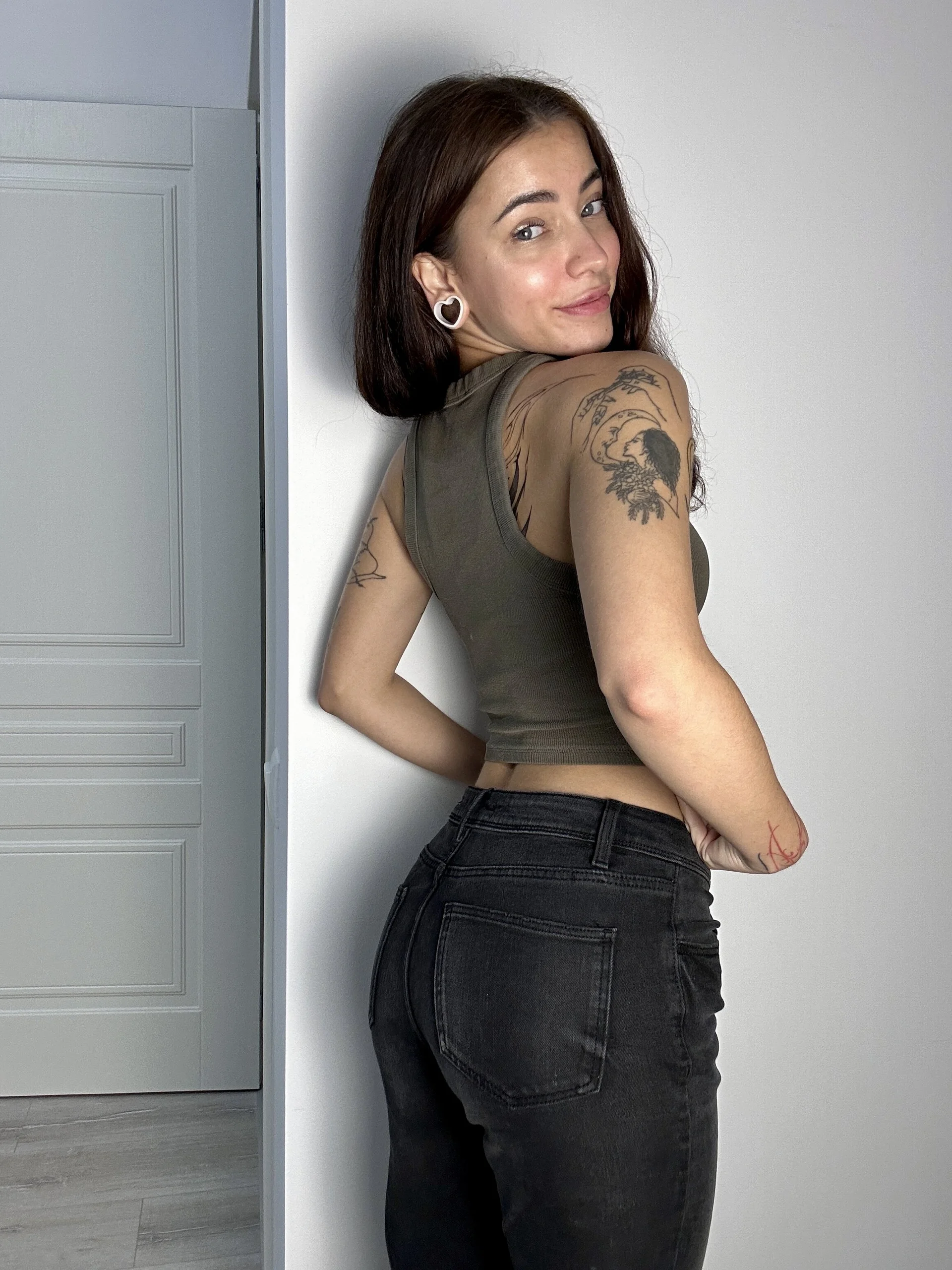 XXX Porn Photo of Nude LianixLoverx 34