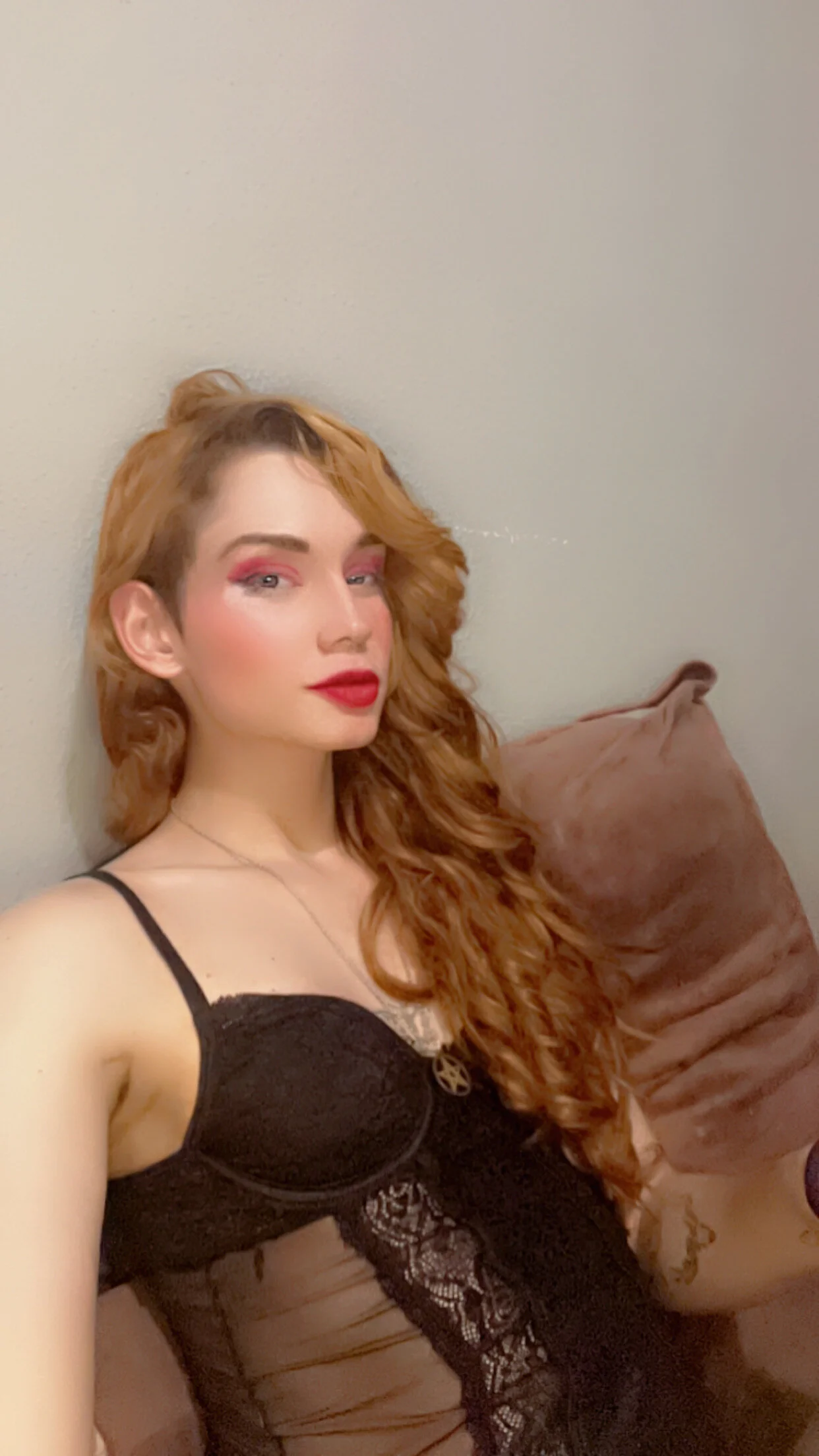 XXX Porn Photo of Nude Emilly_Black 10