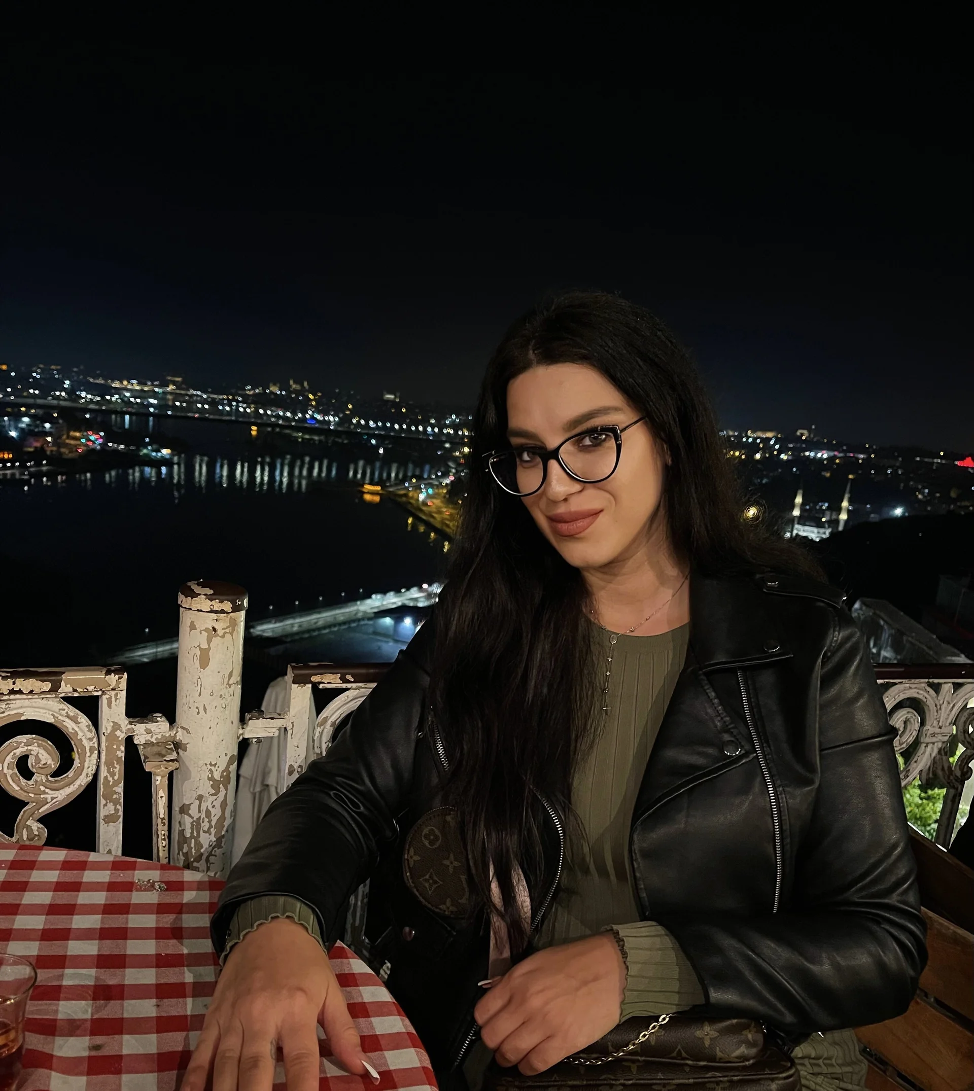 XXX Porn Photo of Nude NadiraNoor 39