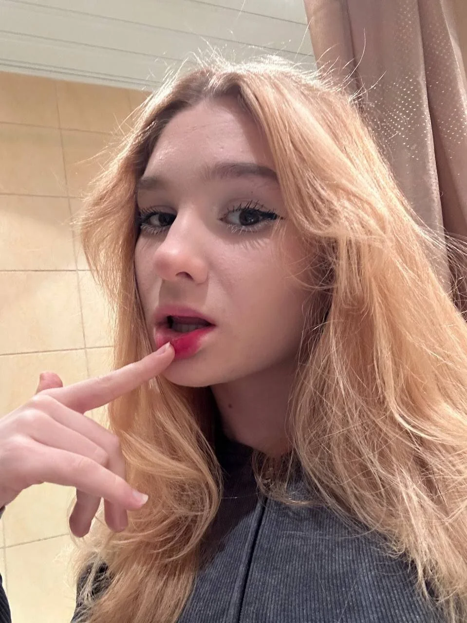 XXX Porn Photo of Nude ShevyPorter 1