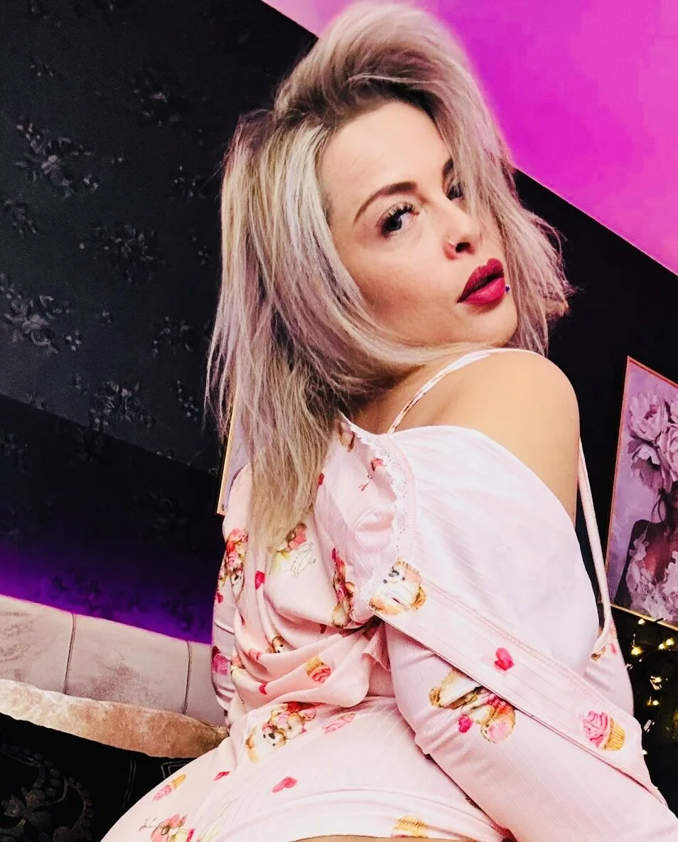 XXX Porn Photo of Nude ZoeMesmerizee 468