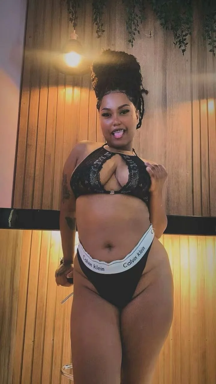 XXX Porn Photo of Nude Haileysans 24