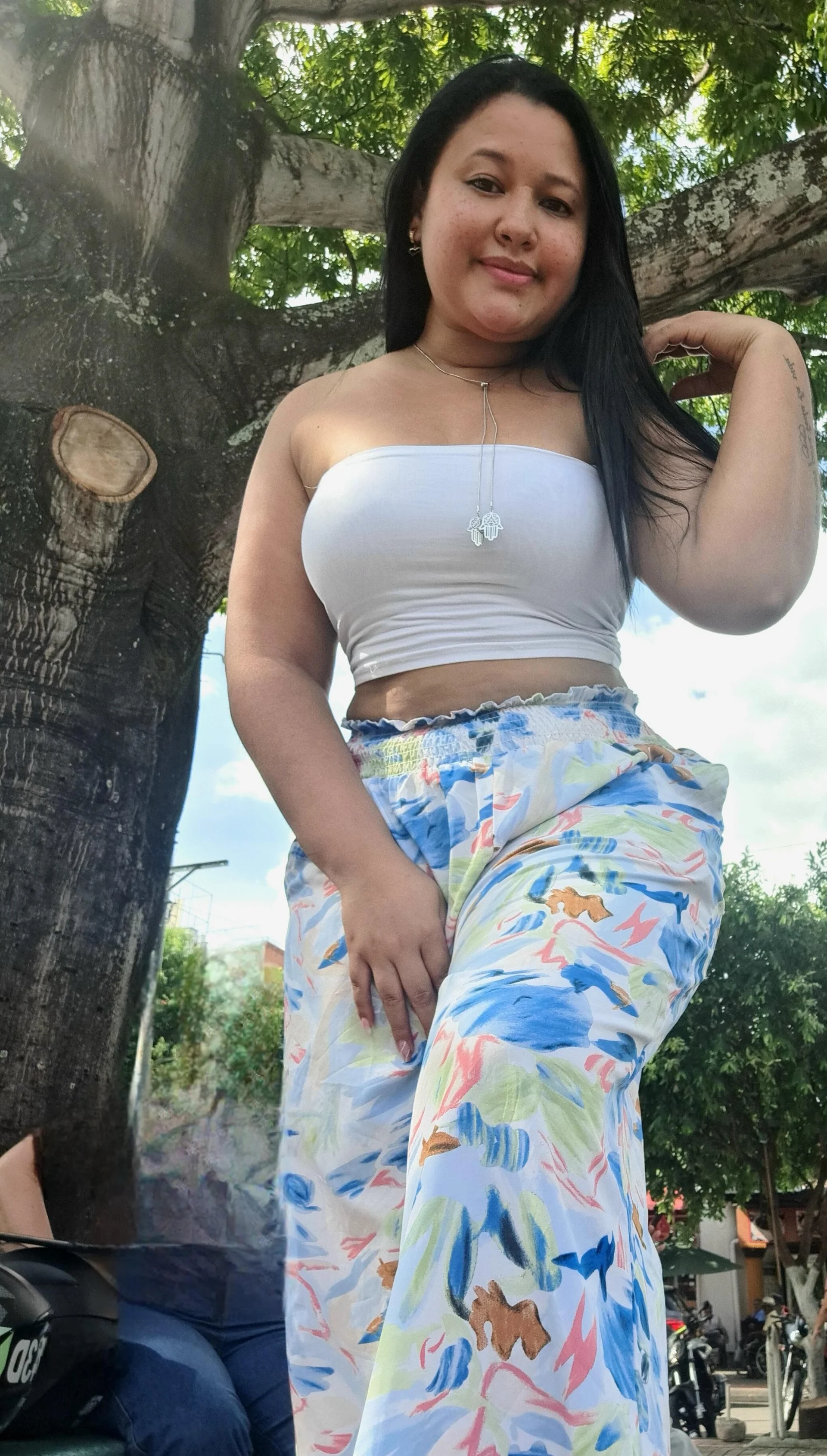 XXX Porn Photo of Nude dreamyymommy 3