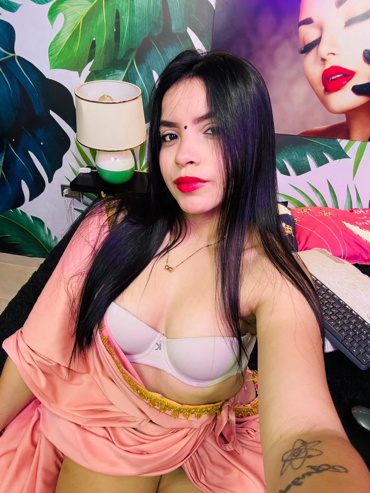 XXX Porn Photo of Nude shakti_chetana_ 38