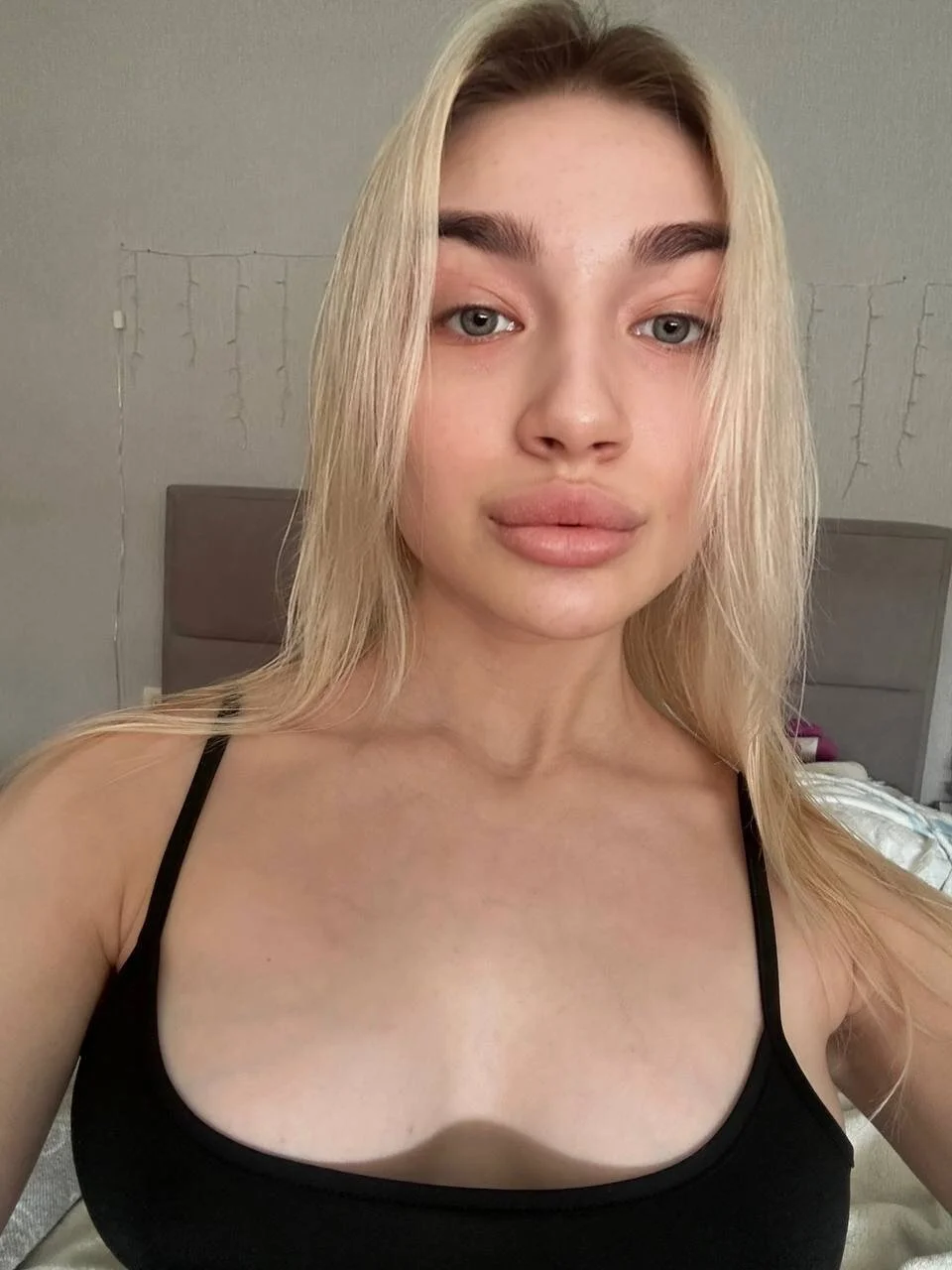 XXX Porn Photo of Nude Ella_Milla 6