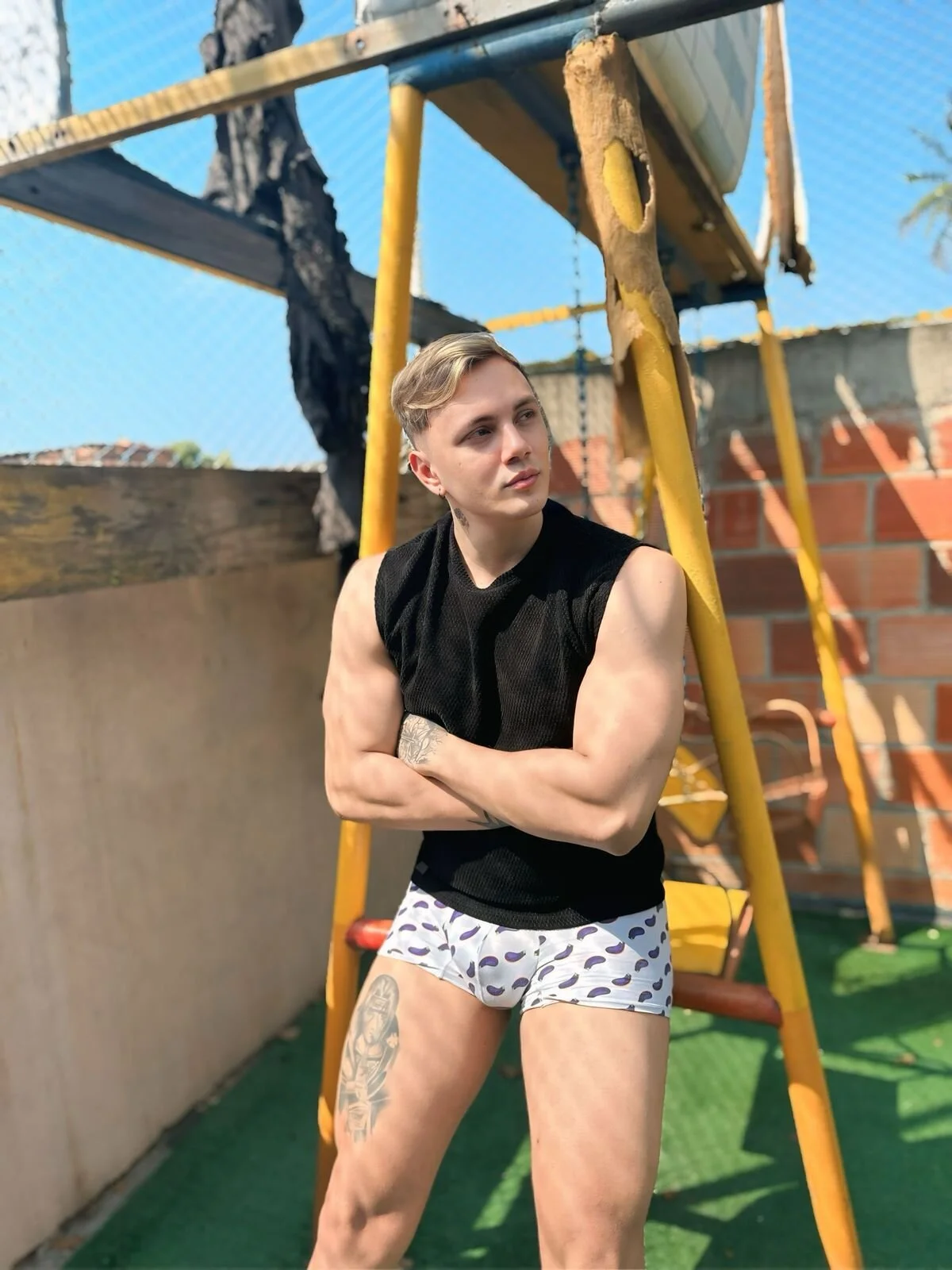 XXX Porn Photo of Nude kike_energy 17