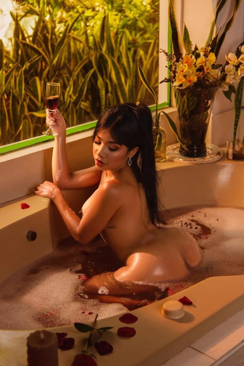 XXX Porn Photo of Nude AbbyHank2 1