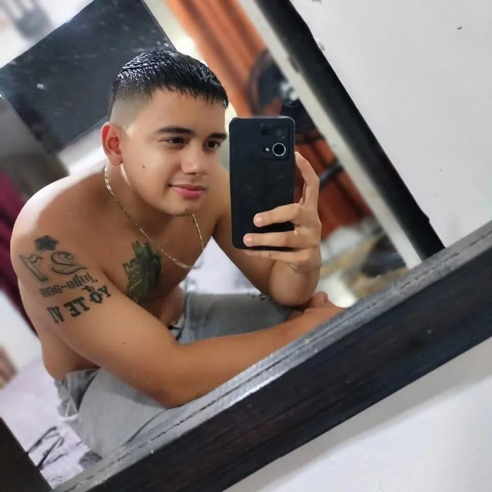 XXX Porn Photo of Nude AlexSecret10 1
