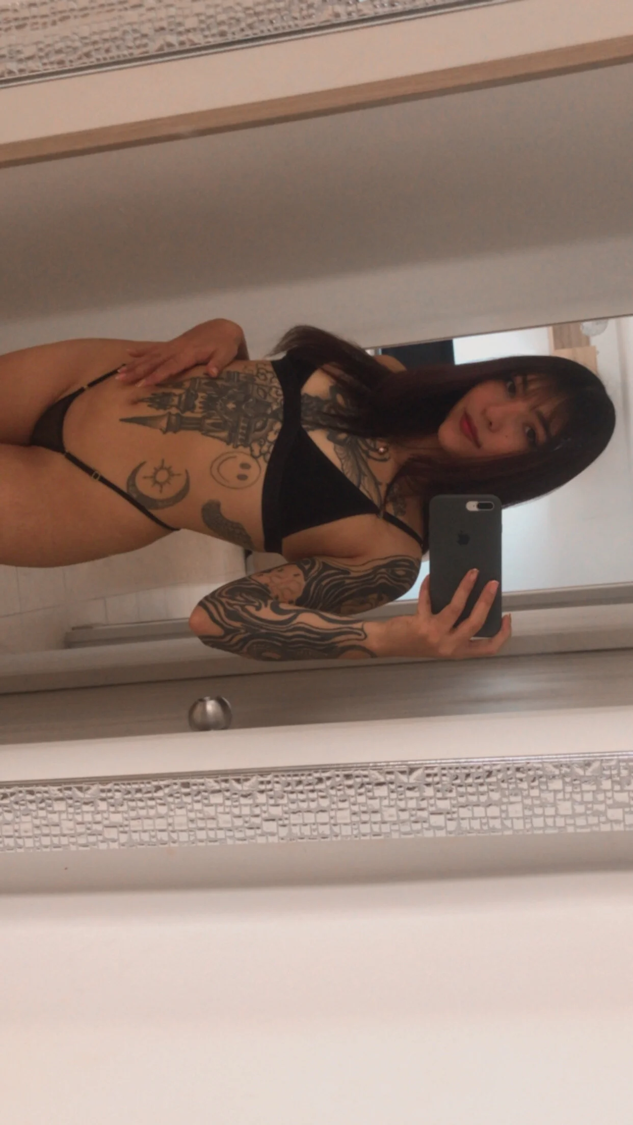 XXX Porn Photo of Nude SurpriseMadlicia 1