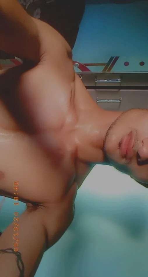XXX Porn Photo of Nude power_houseboy 5