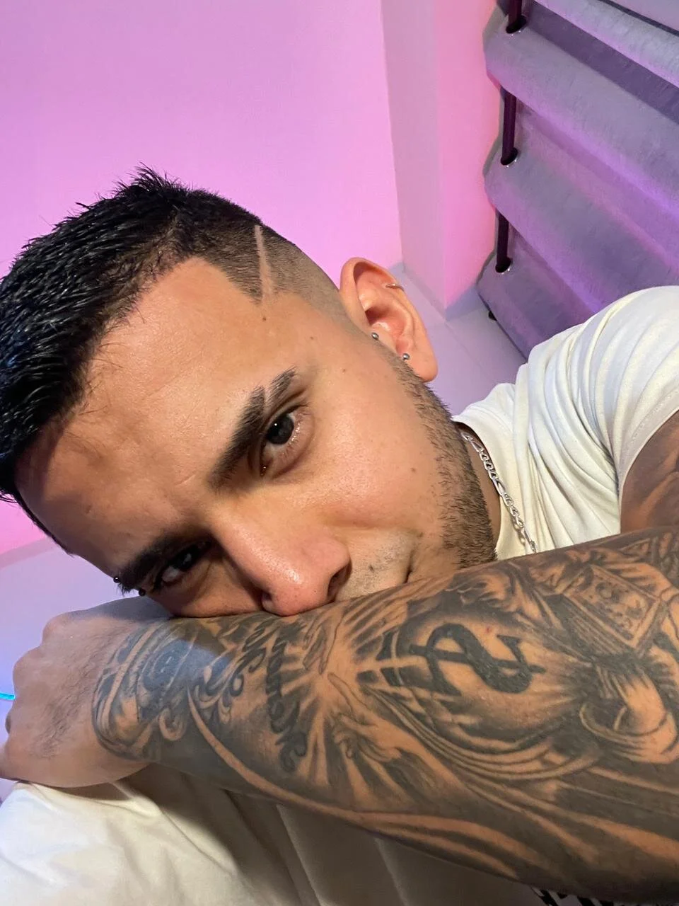 XXX Porn Photo of Nude nico_rivera 2