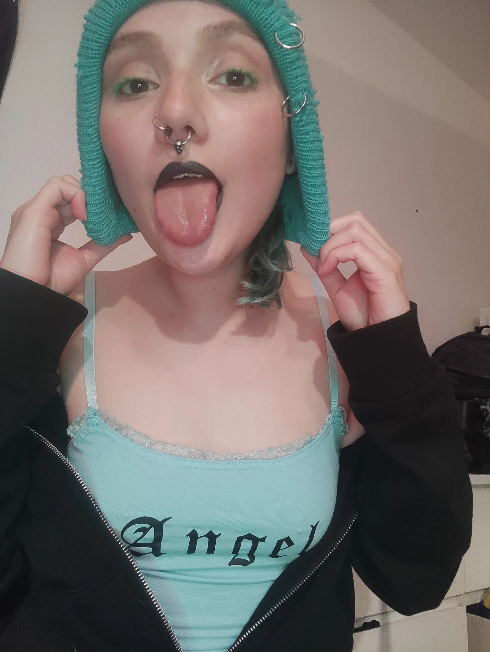 XXX Porn Photo of Nude YourDyingBride 22