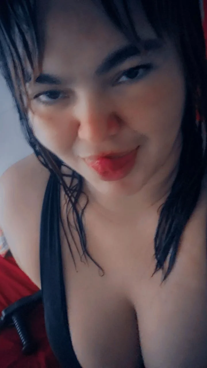 XXX Porn Photo of Nude elianaelyh 1