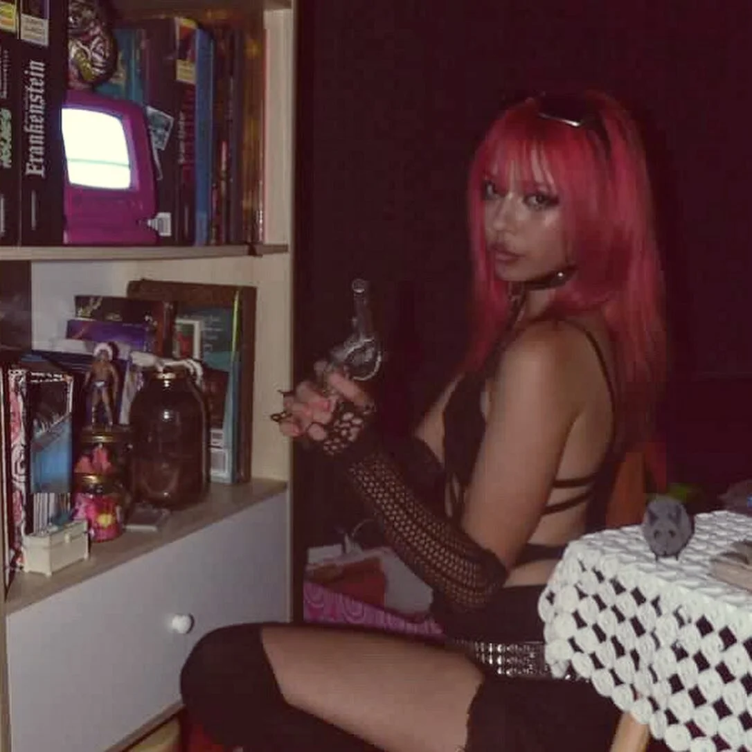 XXX Porn Photo of Nude darkelectrodj 3