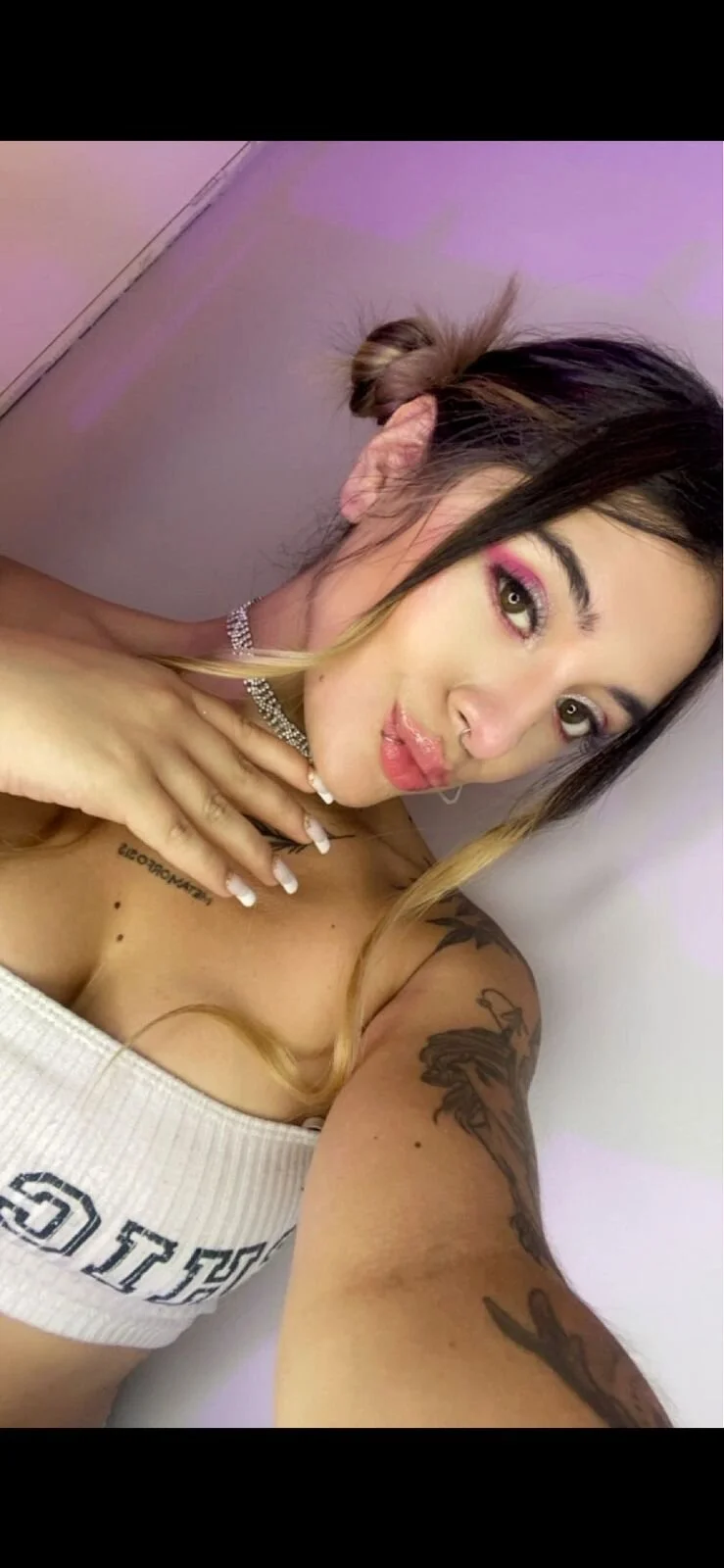 XXX Porn Photo of Nude ashleyvalirya 8