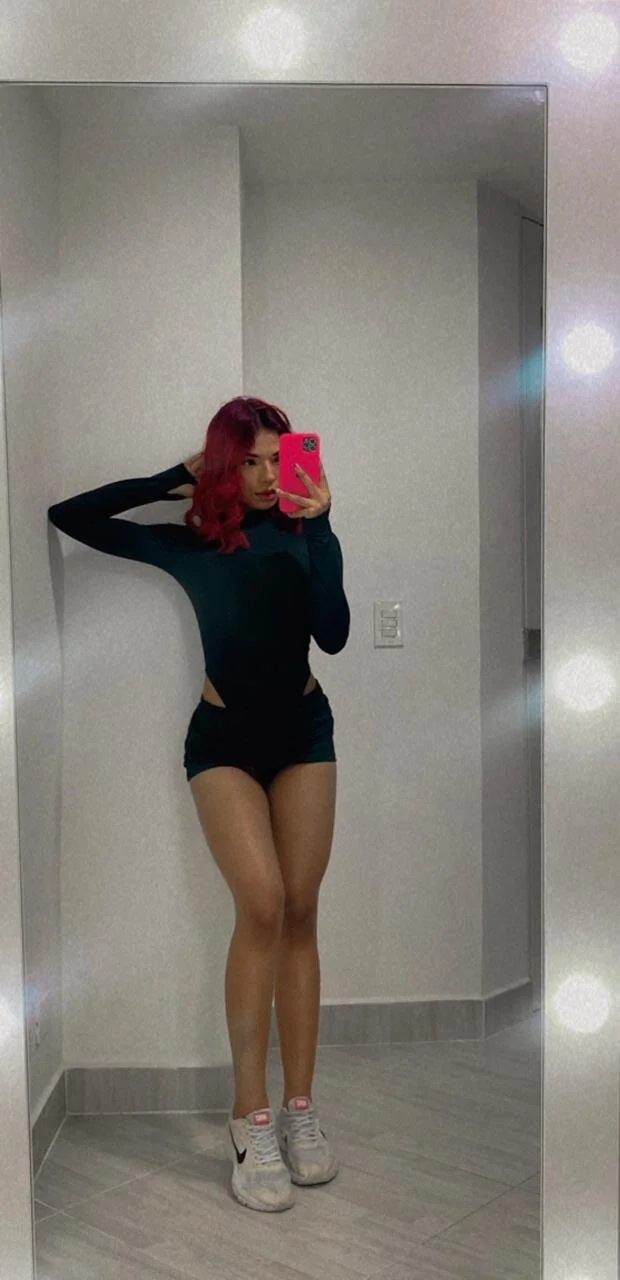 XXX Porn Photo of Nude Emmily_Savage 60