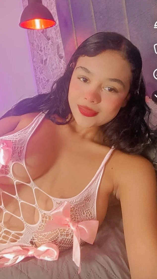 XXX Porn Photo of Nude ZinaMarlowe 4