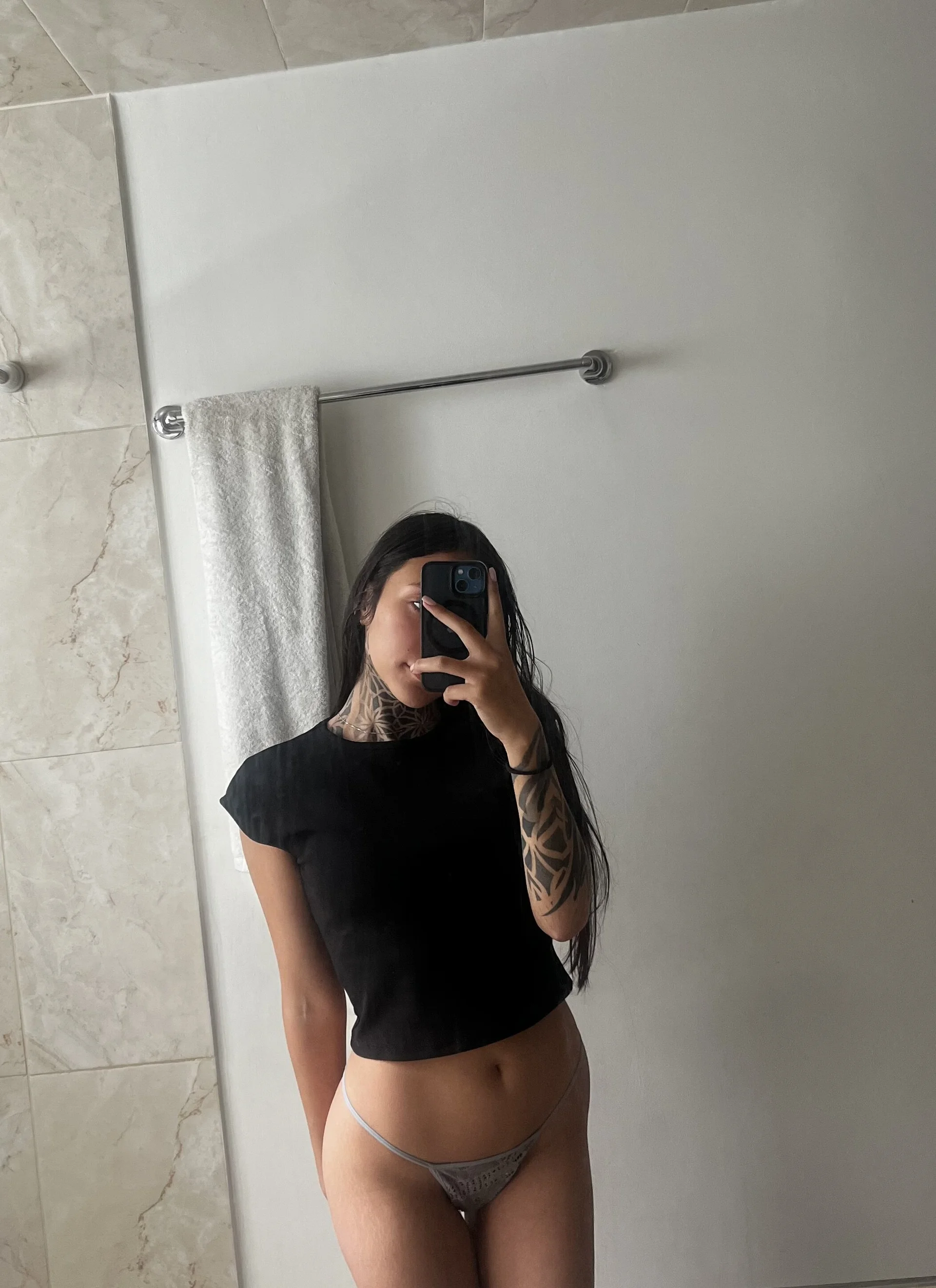 XXX Porn Photo of Nude isabelle_pretty 3