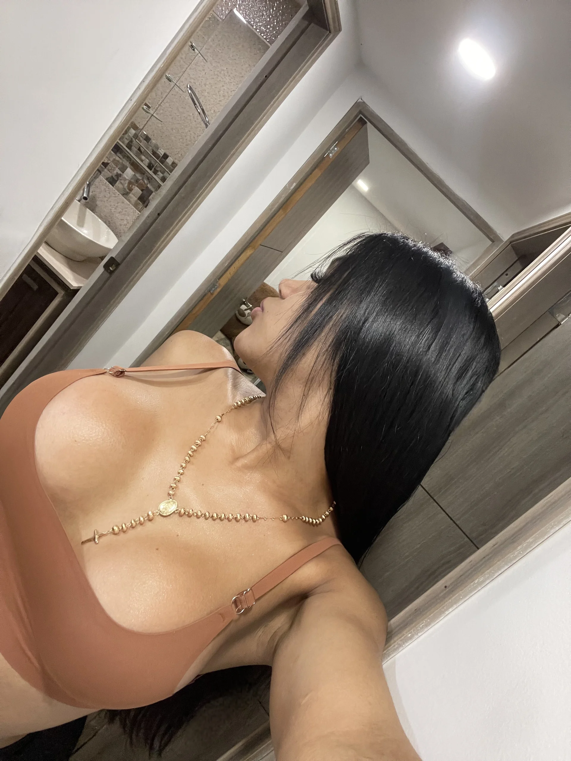 XXX Porn Photo of Nude daniela_white001 14