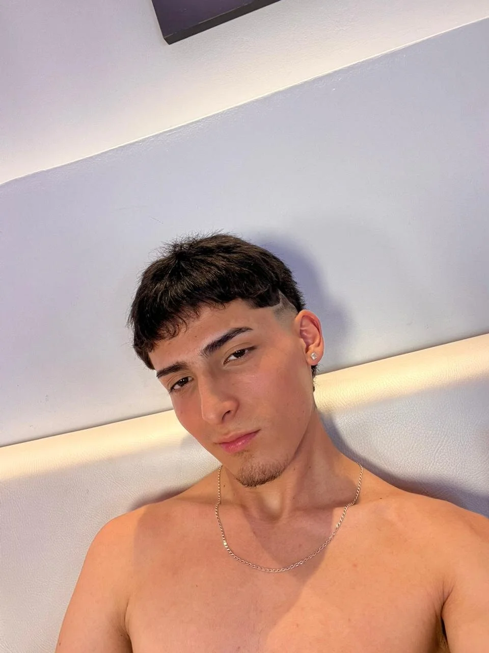 XXX Porn Photo of Nude MateoMitchell 17