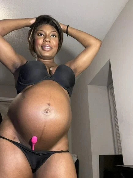 XXX Porn Photo of Nude demi_xoxo 3