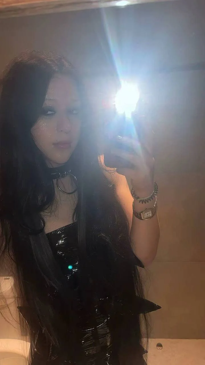 XXX Porn Photo of Nude LunaTempted 5