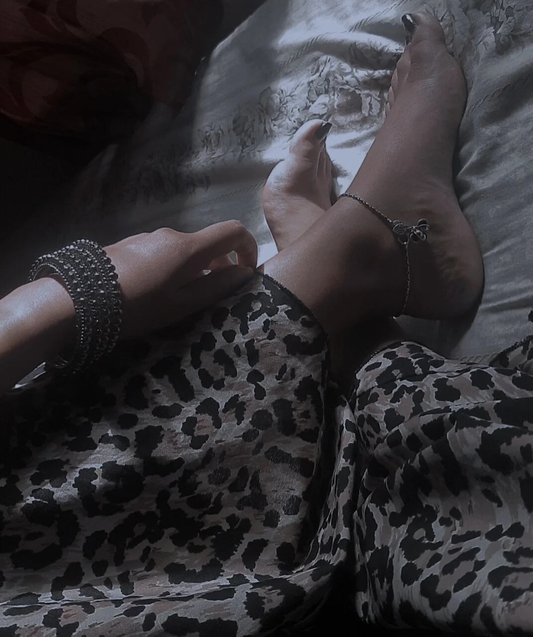 XXX Porn Photo of Nude ItsMiraDesire 2