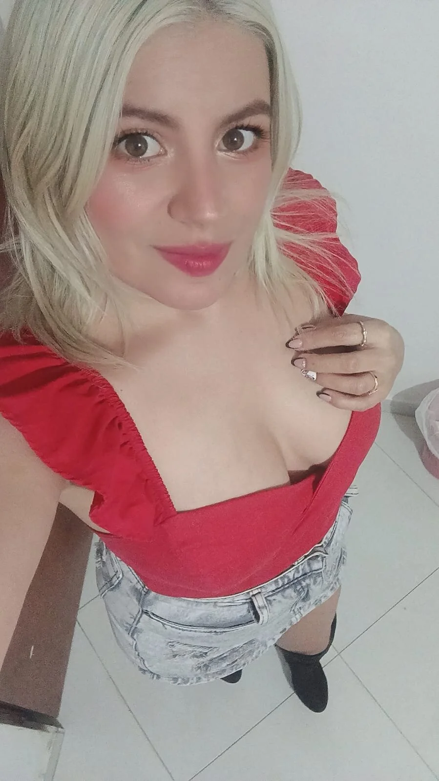 XXX Porn Photo of Nude Celesteimp 4