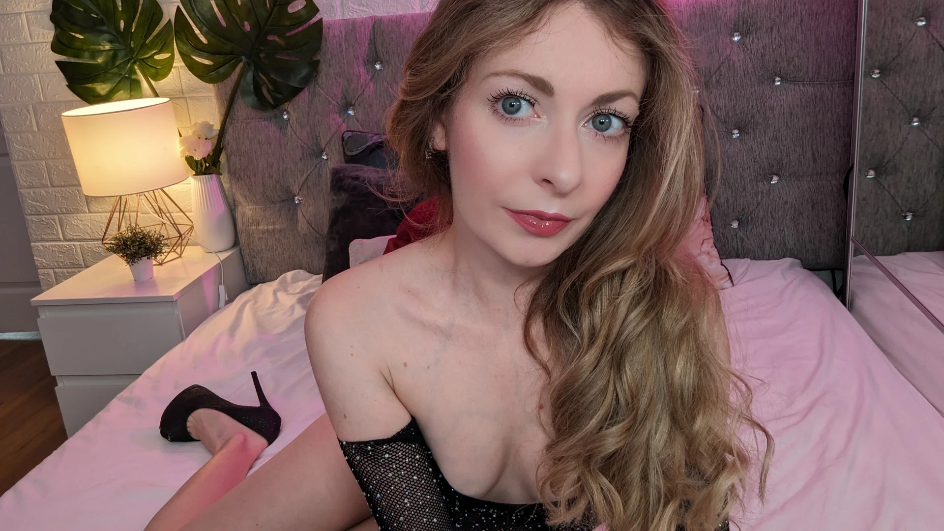 XXX Porn Photo of Nude Luna_Riva 104