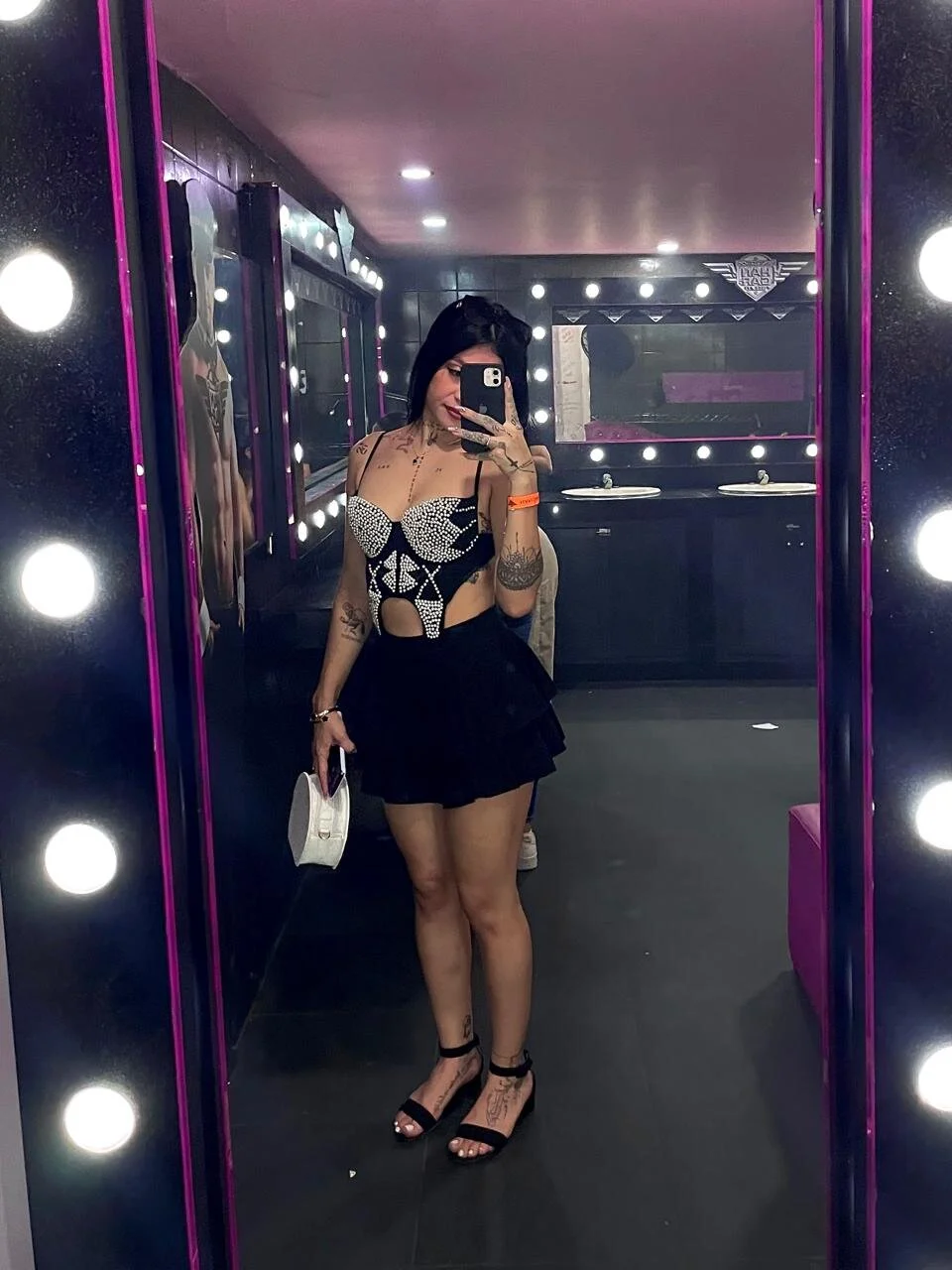 XXX Porn Photo of Nude JESYSOZ23_ 20