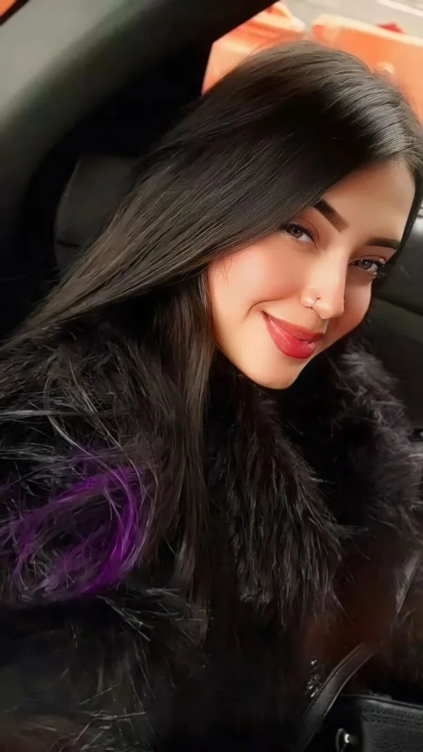 XXX Porn Photo of Nude IsaDiiaz 3