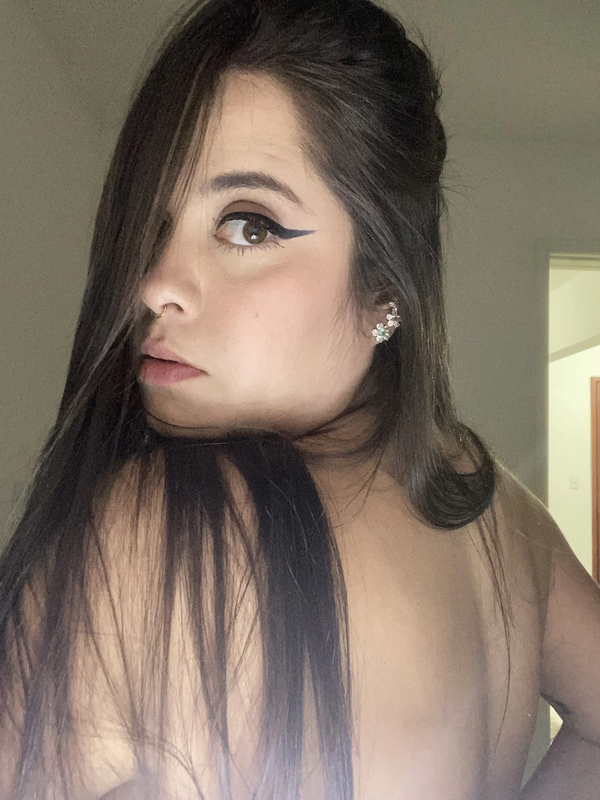 XXX Porn Photo of Nude PutaYasmim 6