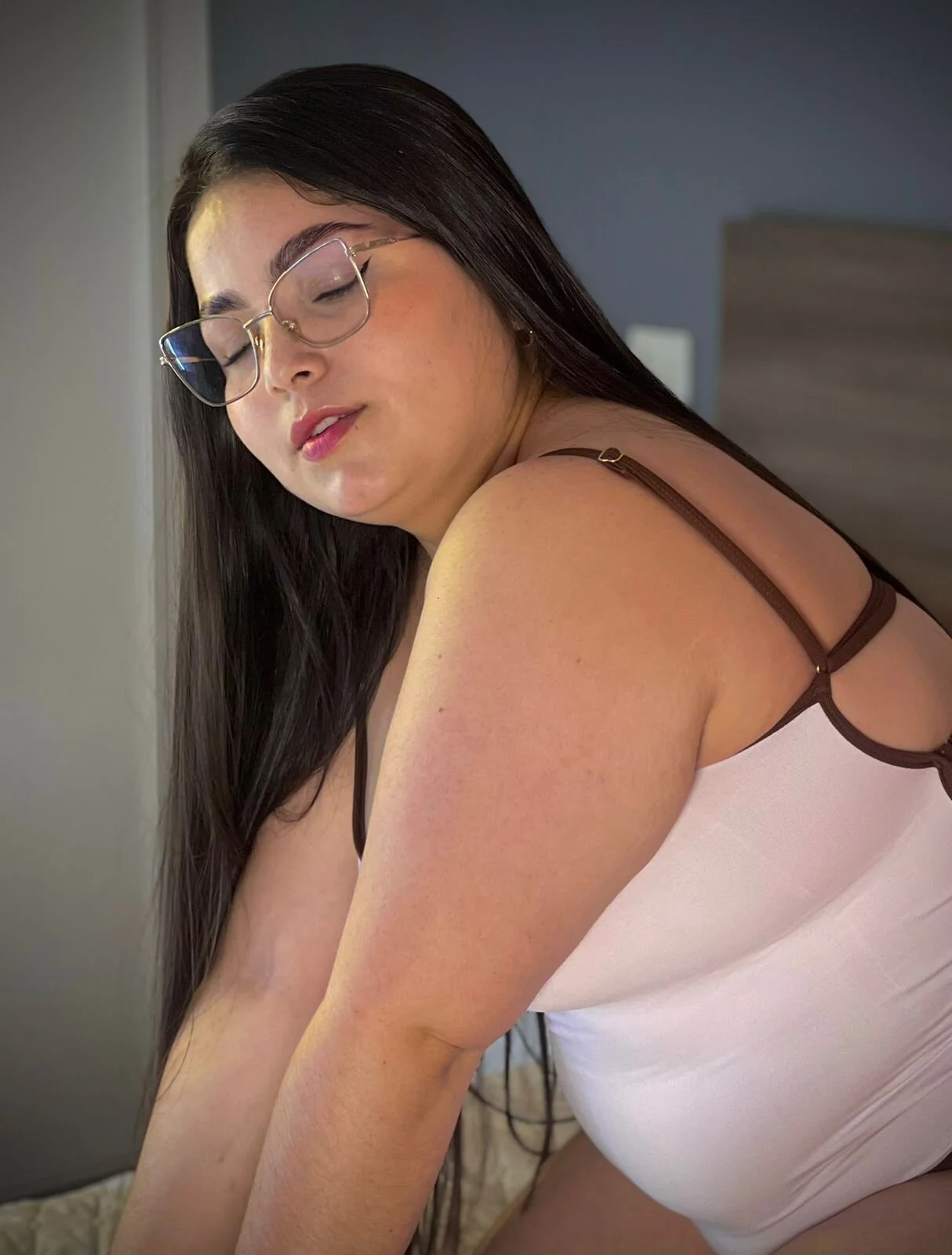 XXX Porn Photo of Nude goddess_curvyy 1
