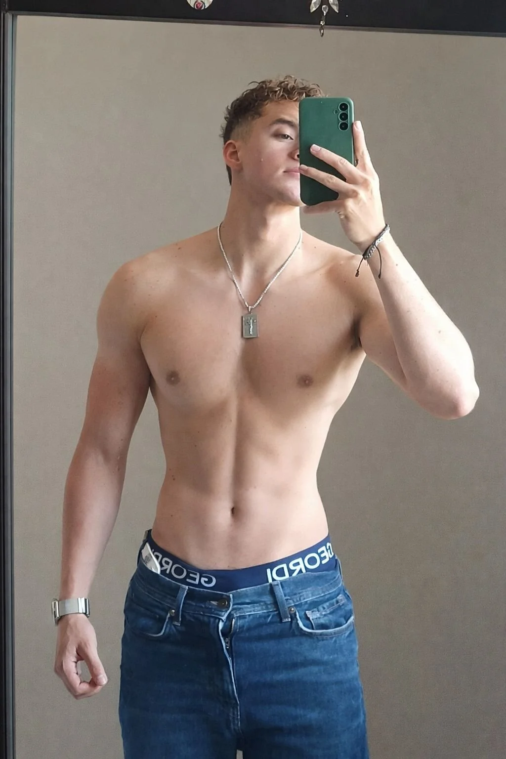 XXX Porn Photo of Nude paull_george 22