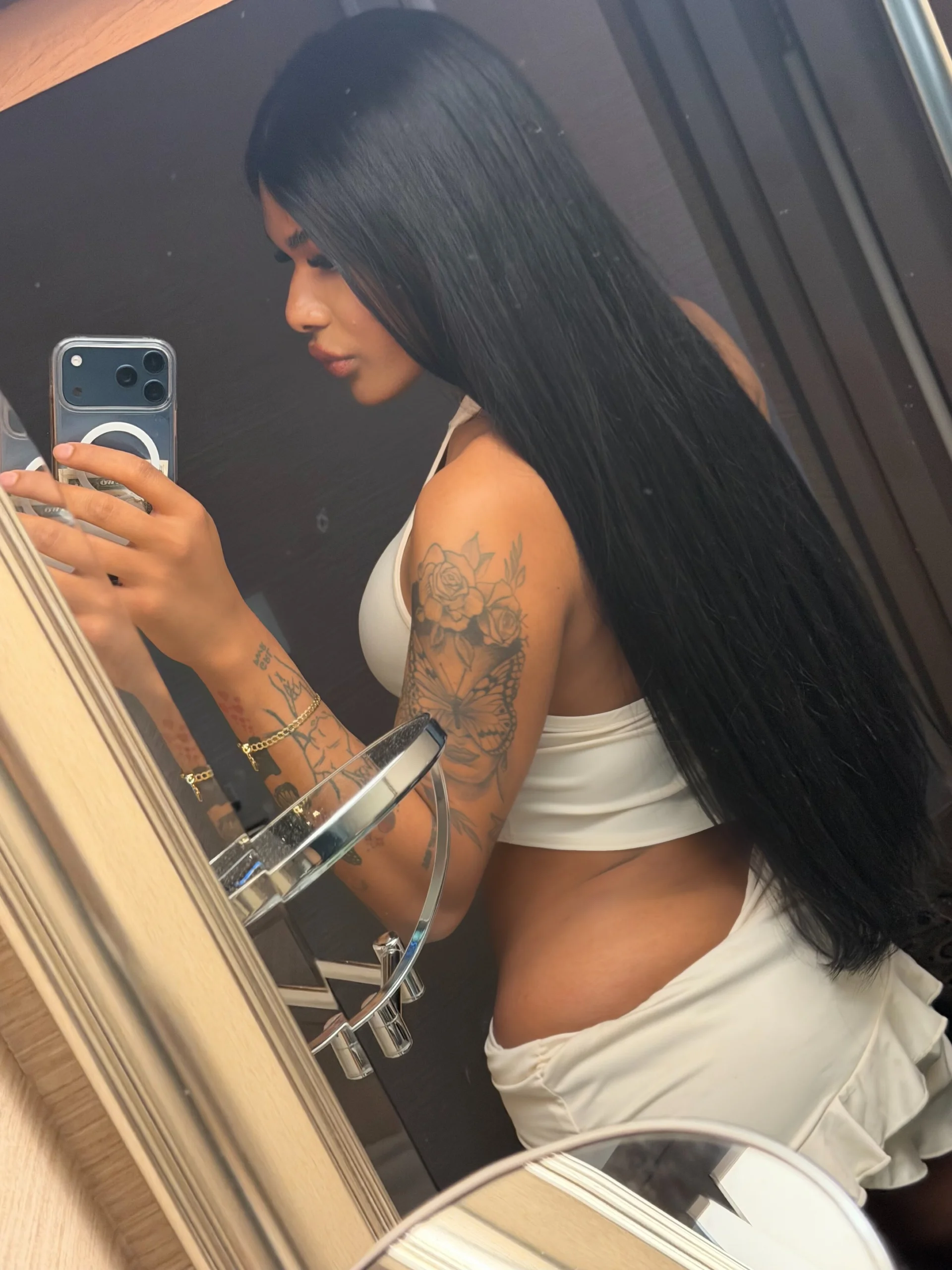 XXX Porn Photo of Nude garcia29maddie 5