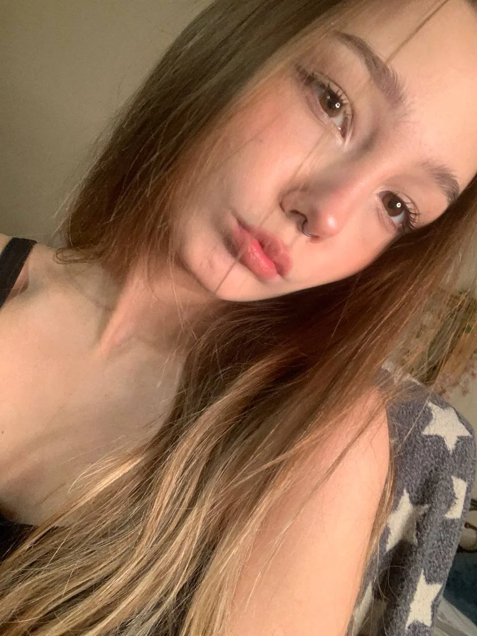XXX Porn Photo of Nude HoneyComfy 40
