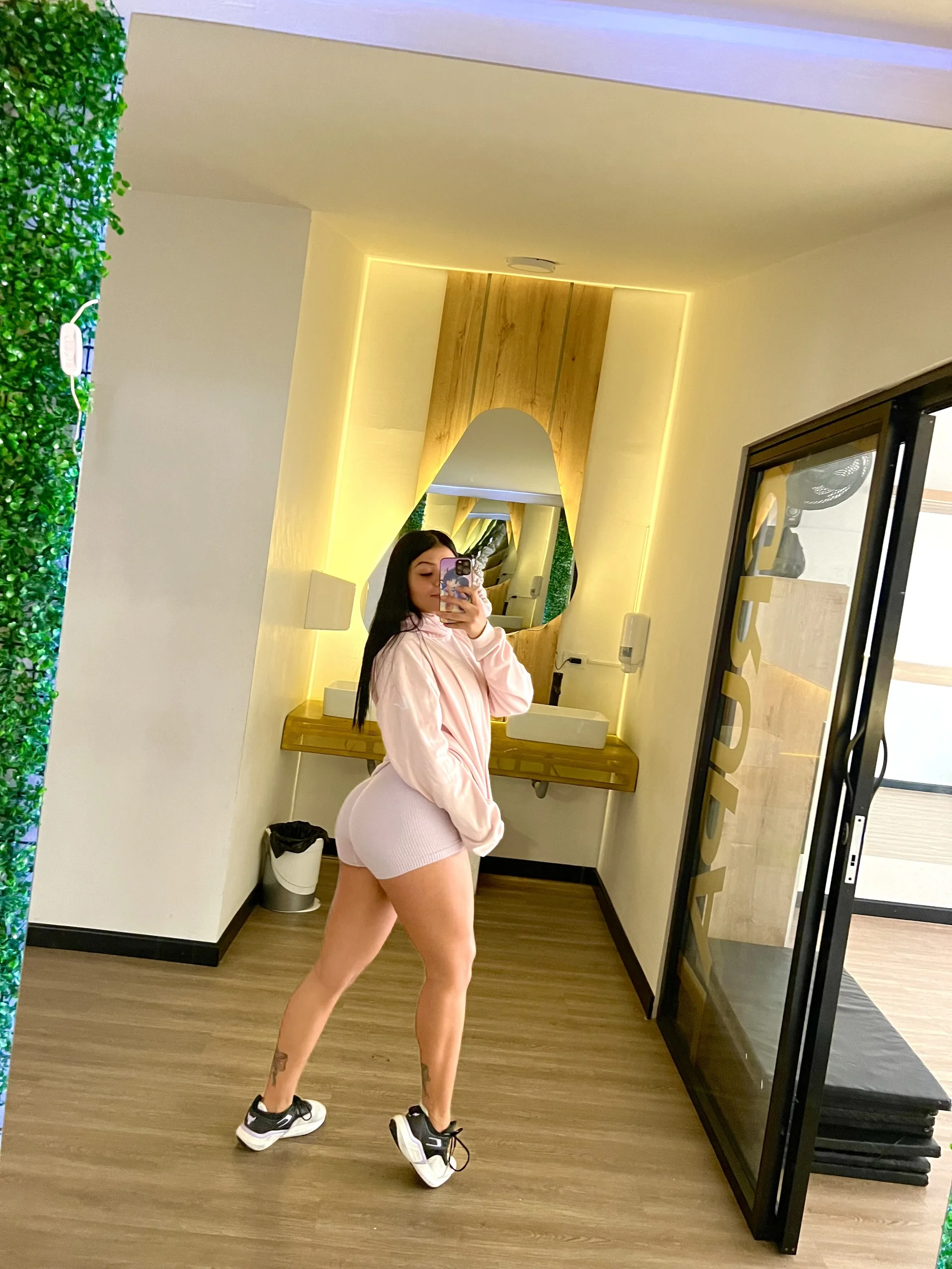 XXX Porn Photo of Nude SophiaKarson 2