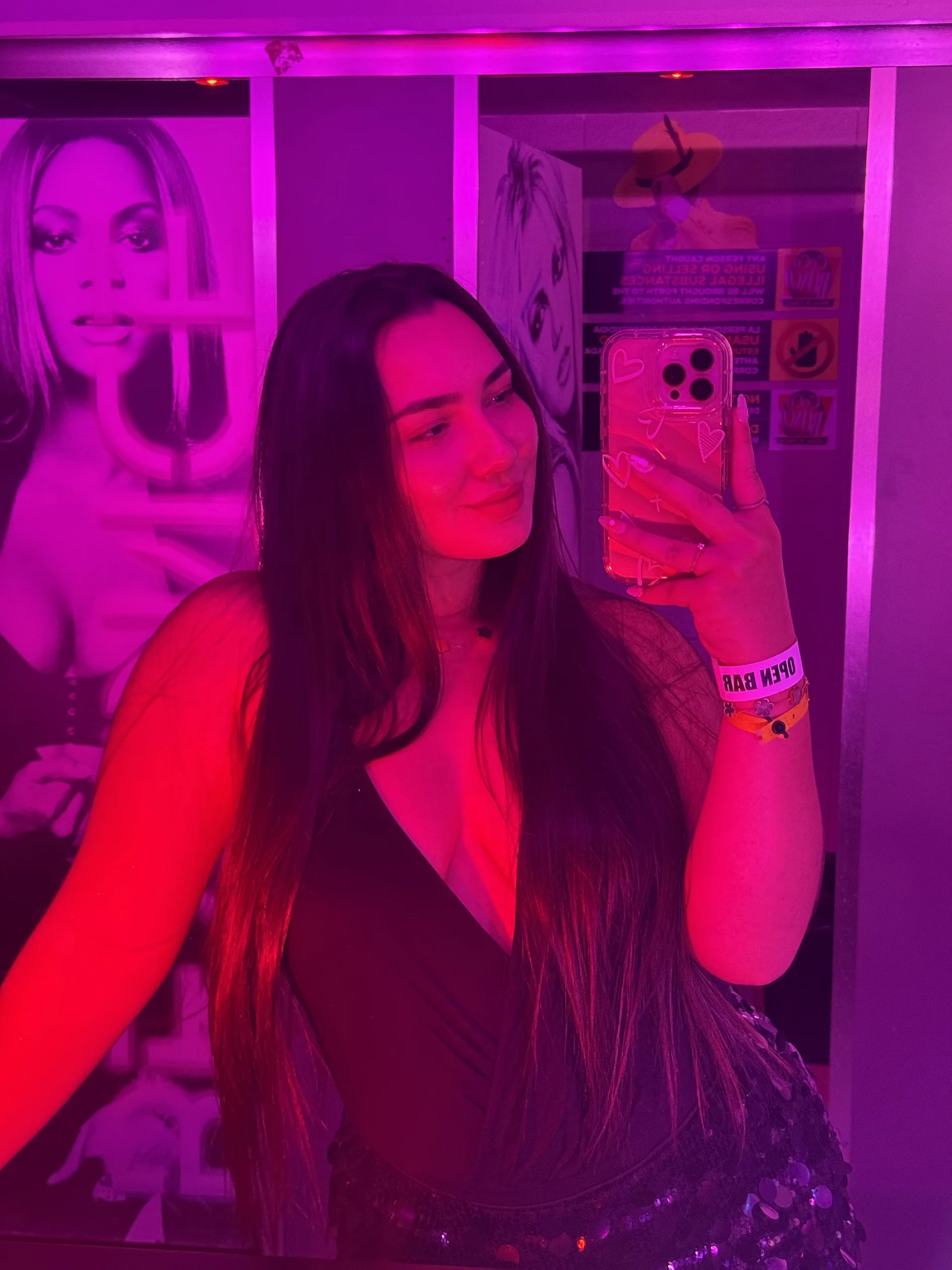 XXX Porn Photo of Nude ava_blue 146
