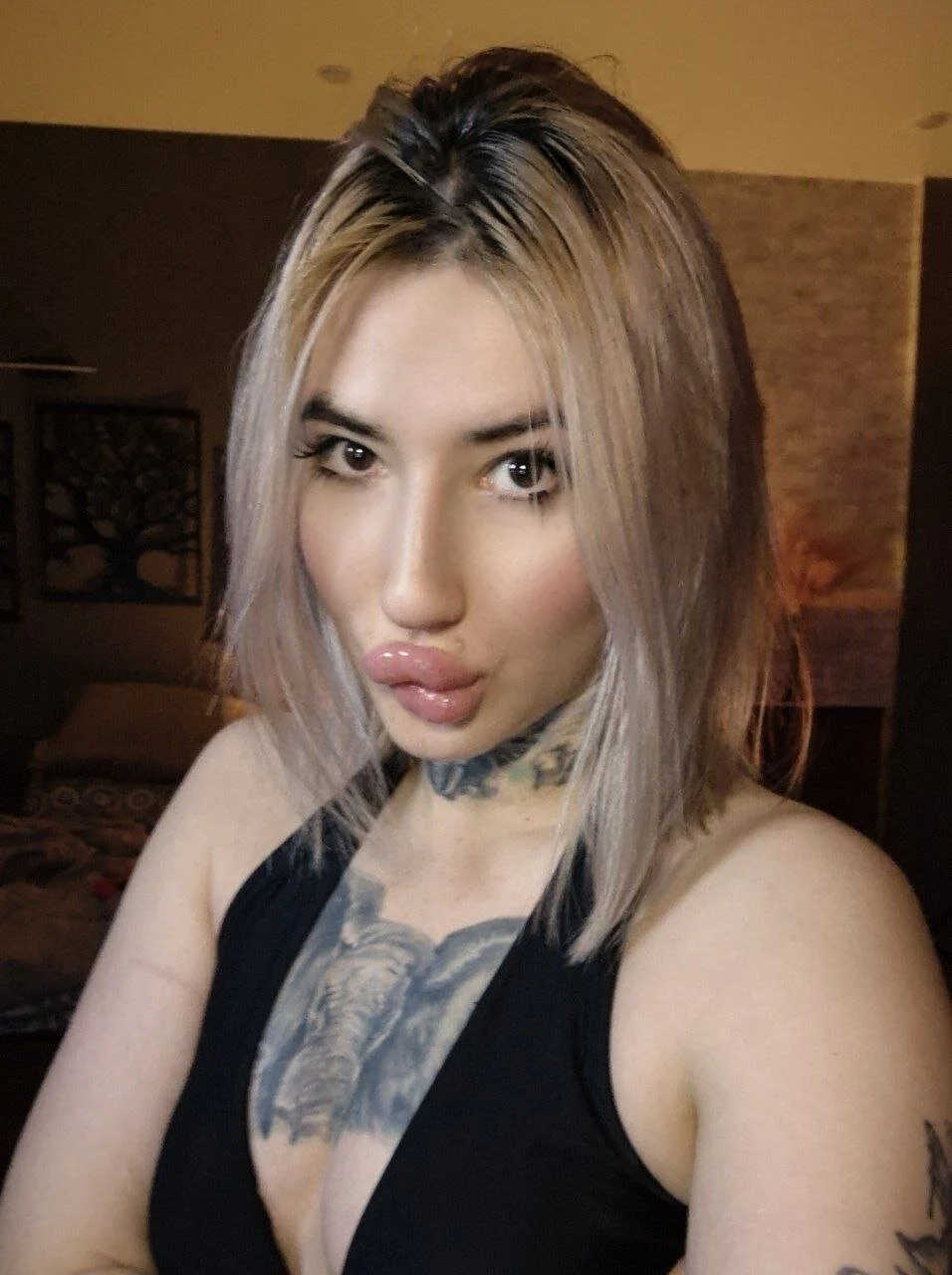 XXX Porn Photo of Nude AuroraKeepFuck 4