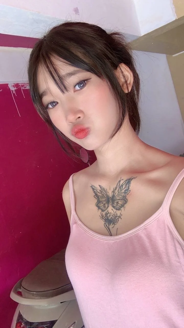 XXX Porn Photo of Nude ThaiMasseuse18 6