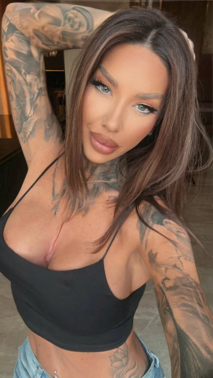 XXX Porn Photo of Nude ScarletNoir 7
