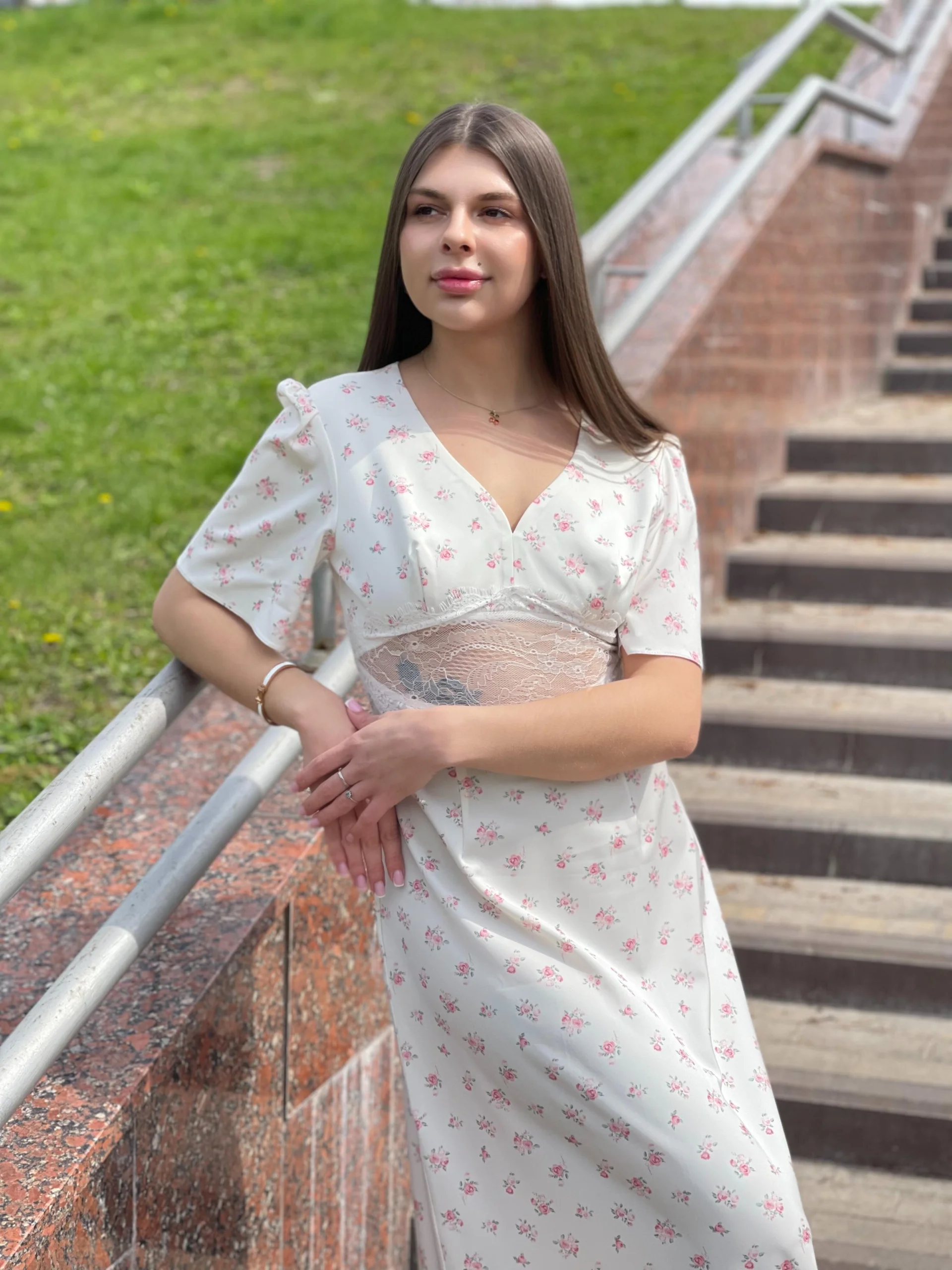 XXX Porn Photo of Nude tooprettytobeeasy 3