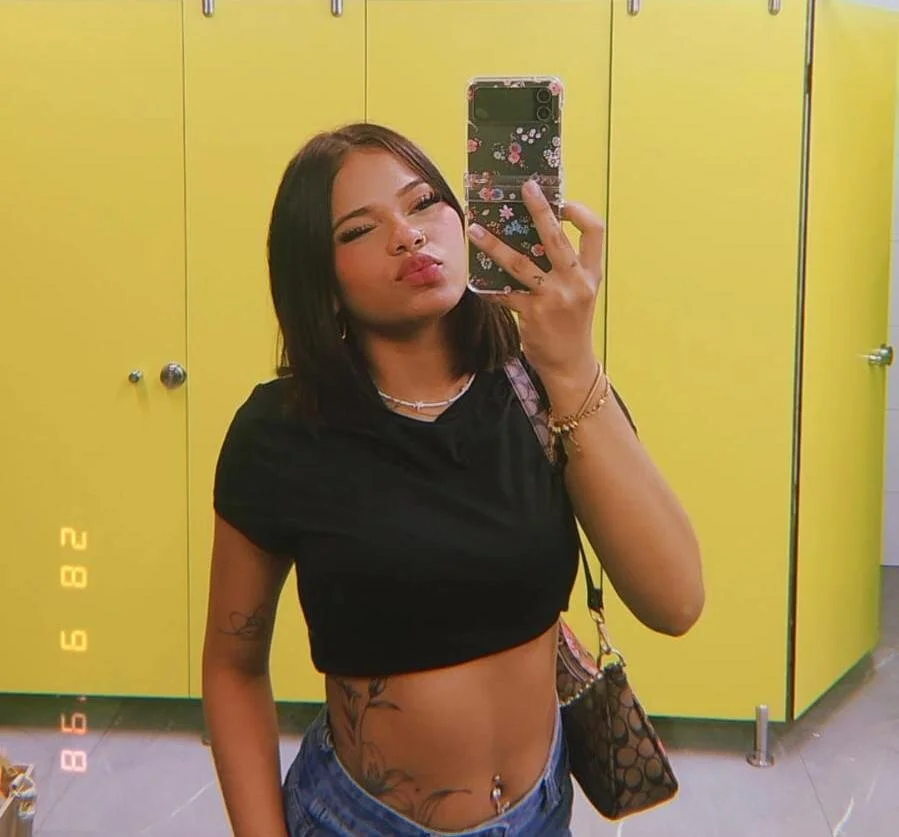 XXX Porn Photo of Nude adri_dupeer 2