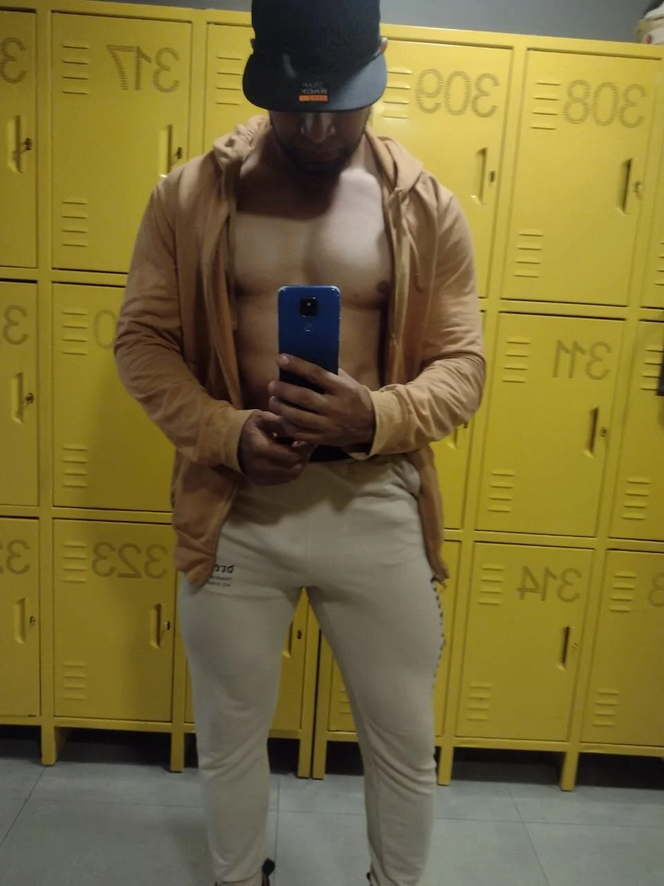 XXX Porn Photo of Nude brunolex 6