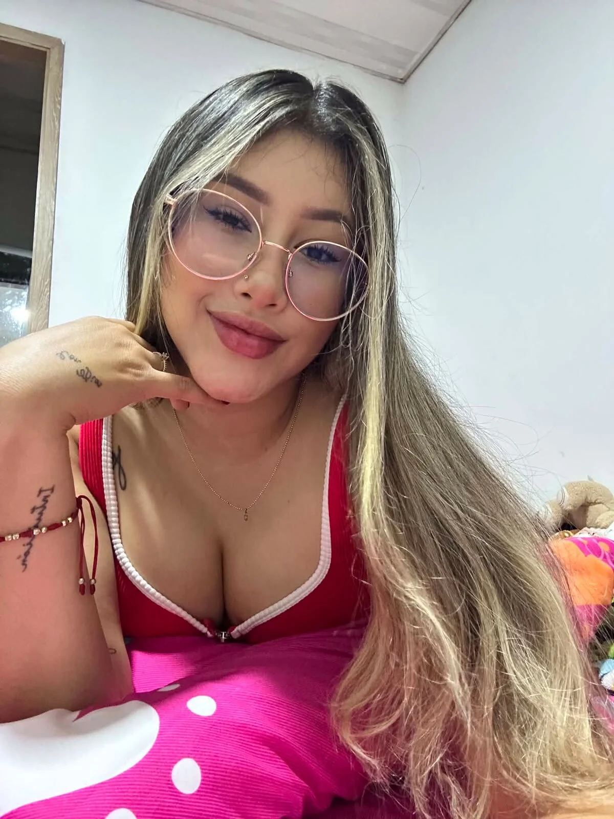 XXX Porn Photo of Nude VickyThomass 1