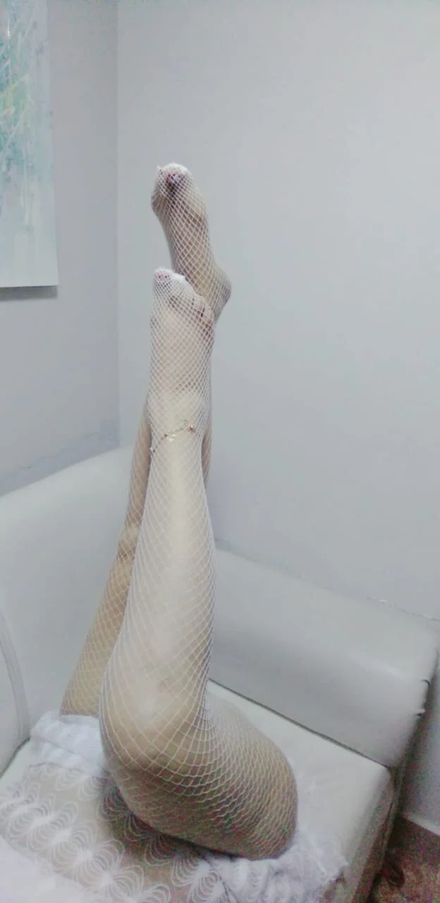 XXX Porn Photo of Nude cataleya_mom 13