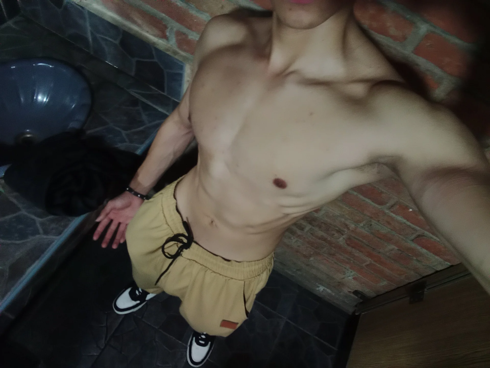 XXX Porn Photo of Nude Abrahamb_mt 1
