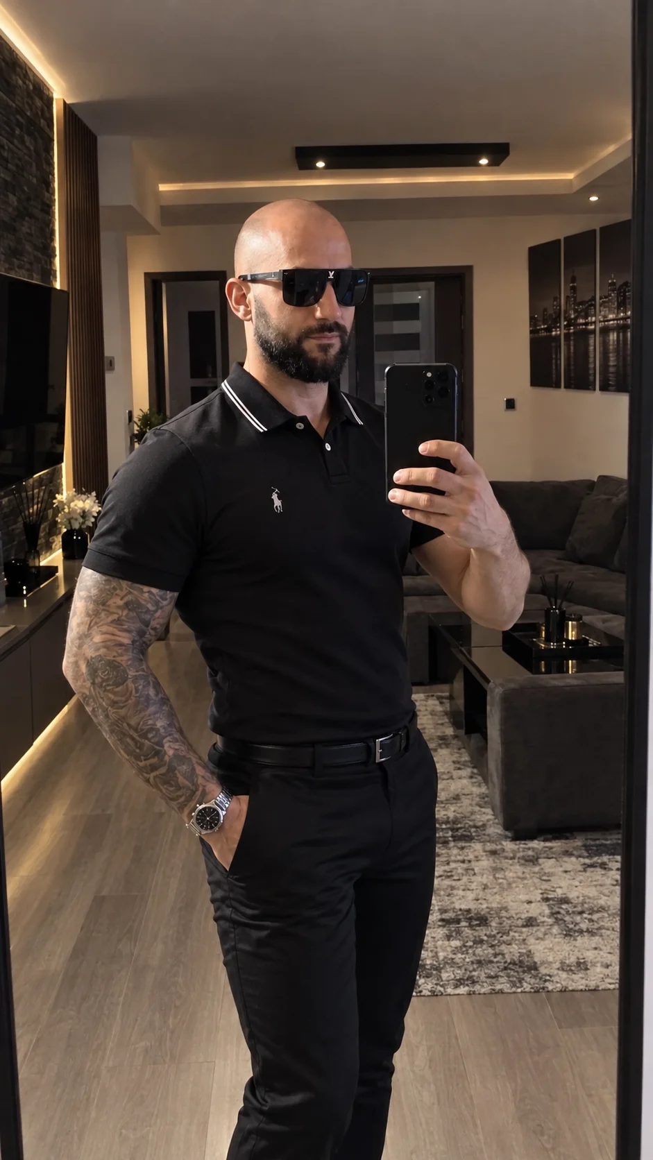 XXX Porn Photo of Nude LorenzoCapone69 4